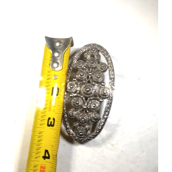 Goodies Circles Silver Tone Hair Barrette Tension Clip Roman Shield Design - Picture 9 of 9